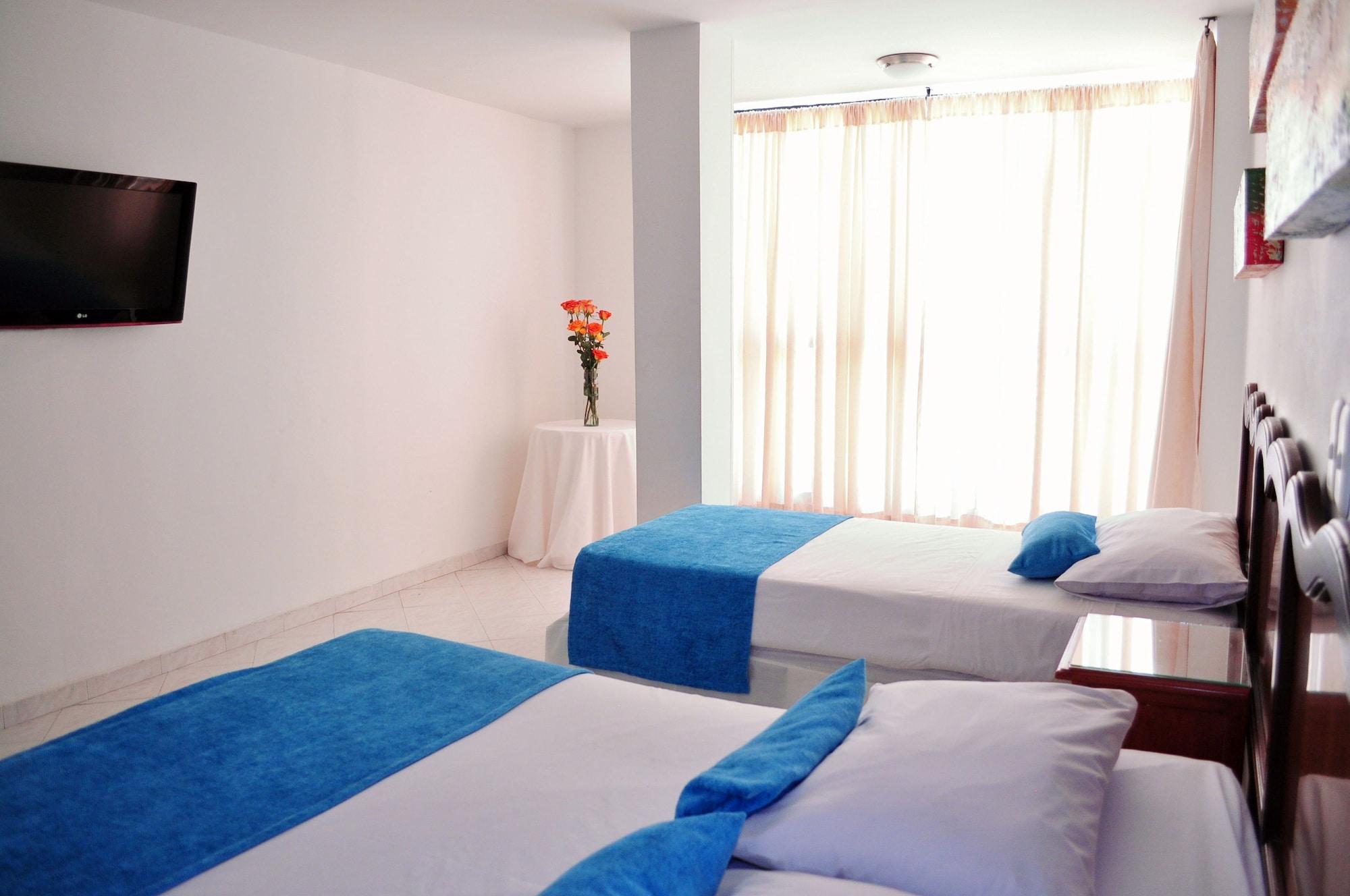 Hotel Valladolid Santa Marta  Exterior photo